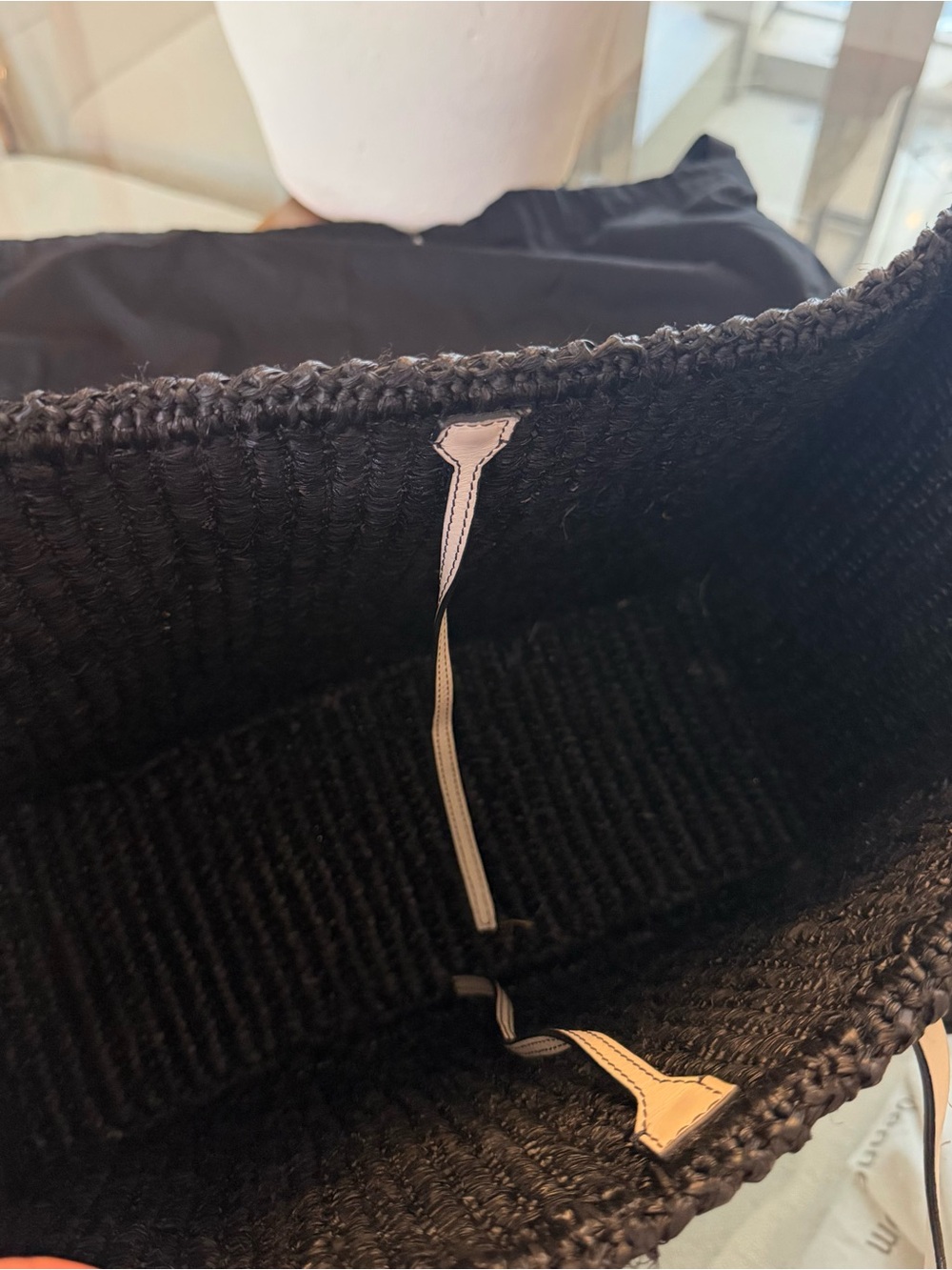 DeMellier “The Capri” Black Tote with Cream Front Pocket - Picture 5 of 9